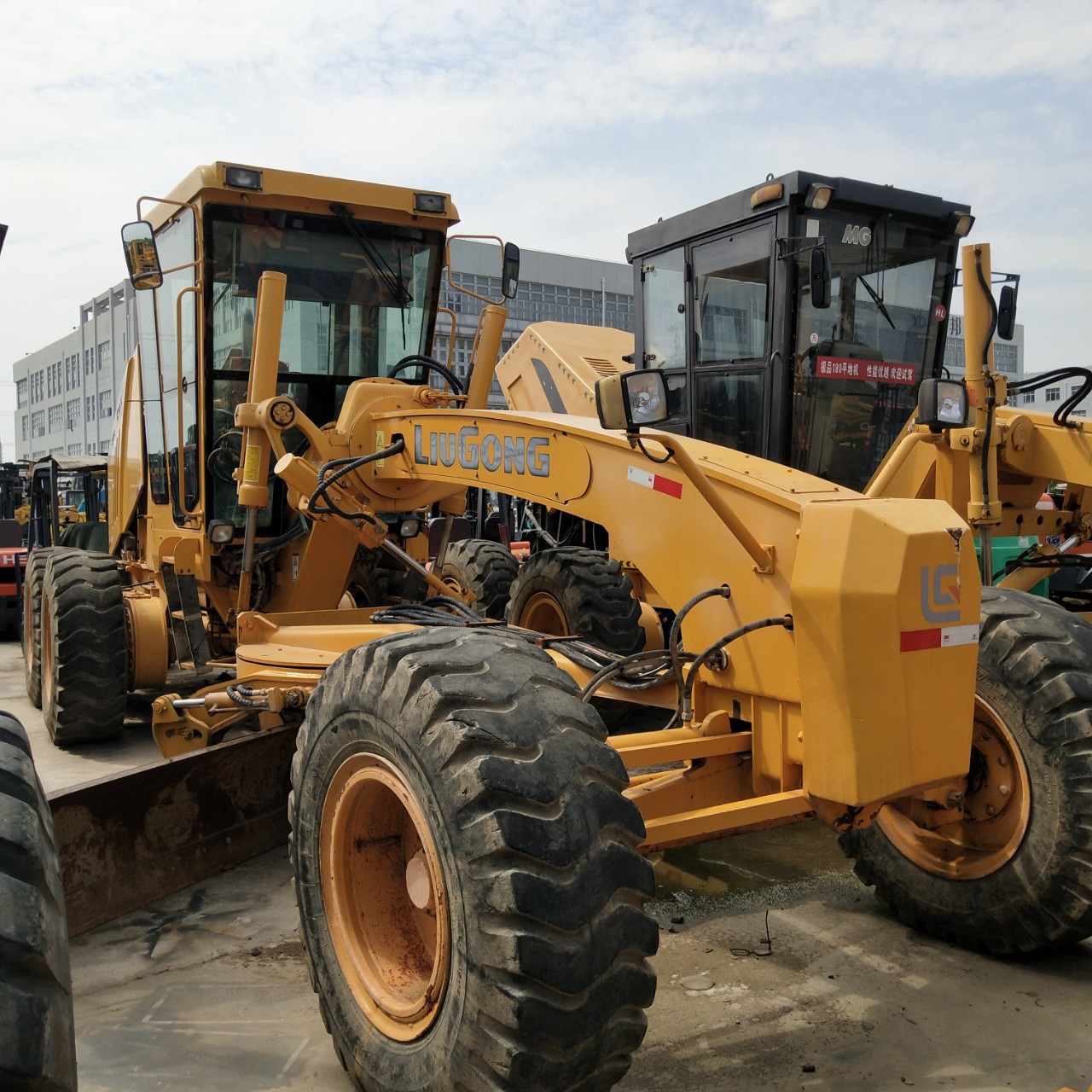 上海工程機械市場 從新機到二手，建筑機械行業(yè)的發(fā)展與機遇